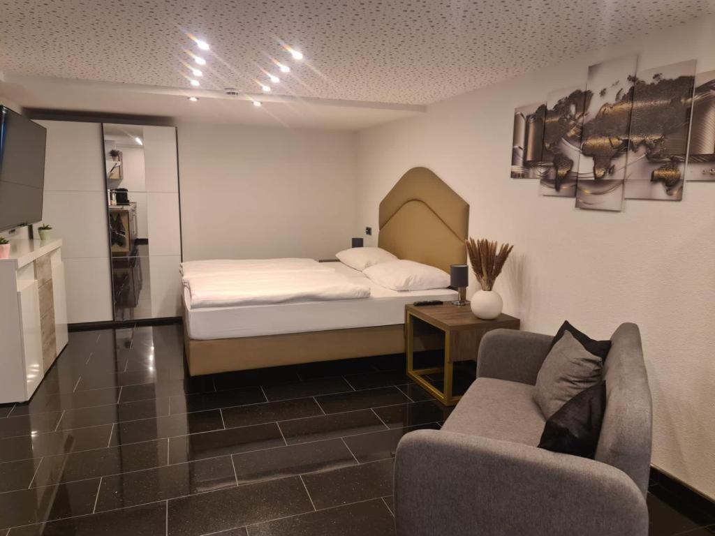 Appartement Am Ziegeleipark Хайлброн Екстериор снимка
